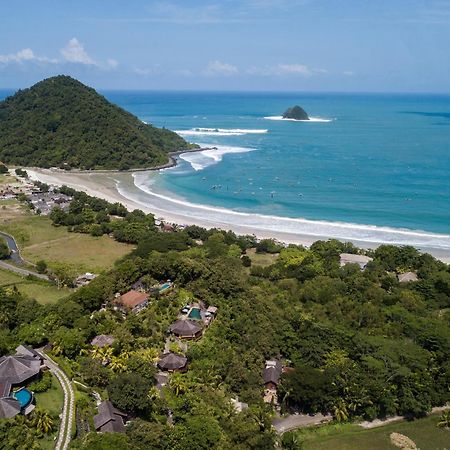 Sempiak Seaside Resort 셀롱 벨라낙 외부 사진